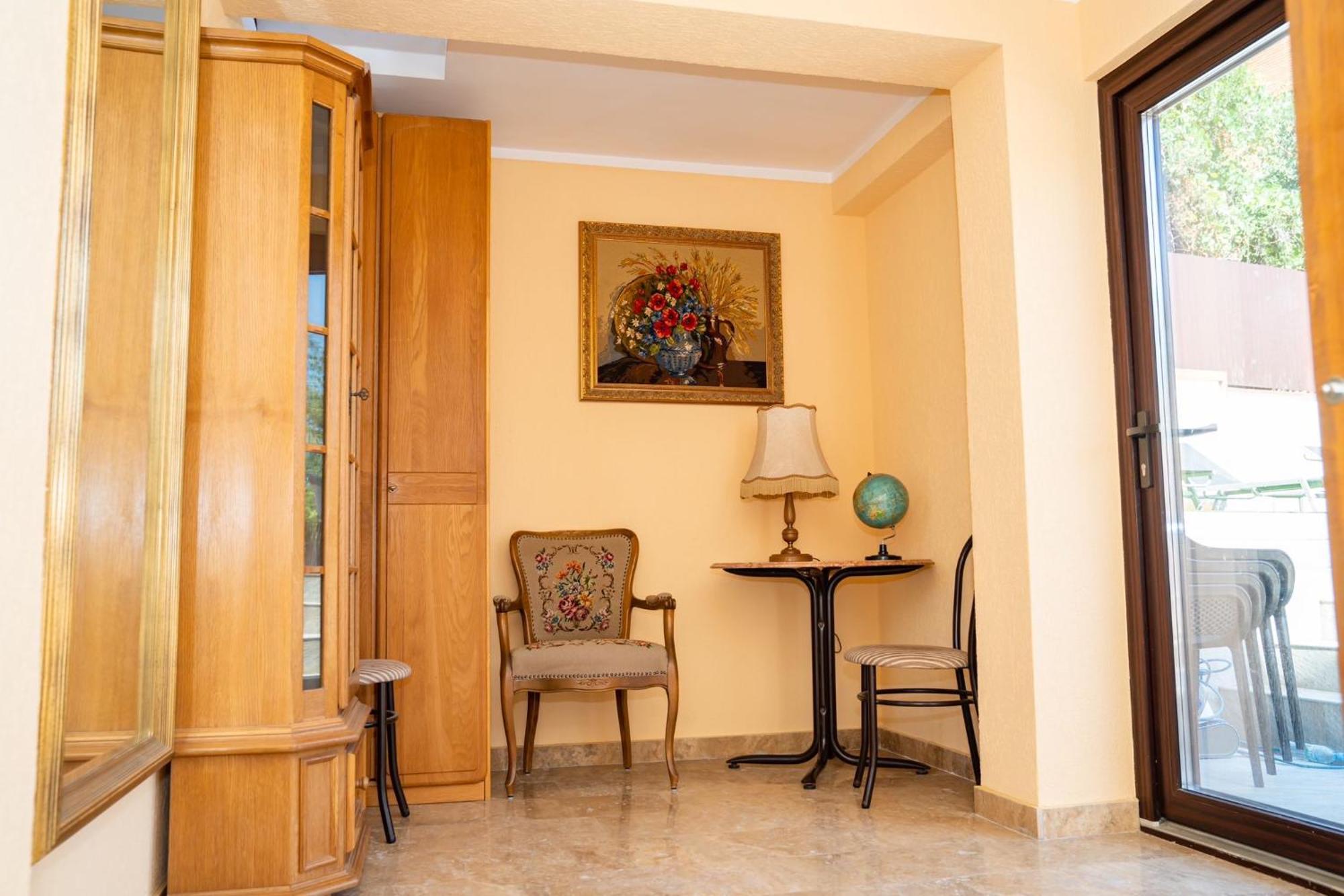 Готель Casa Clim Аніна Екстер'єр фото
